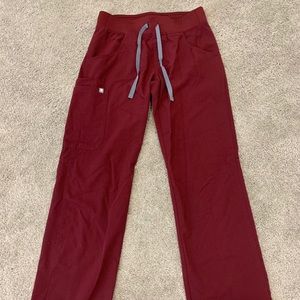 Figs scrub bottoms! XS